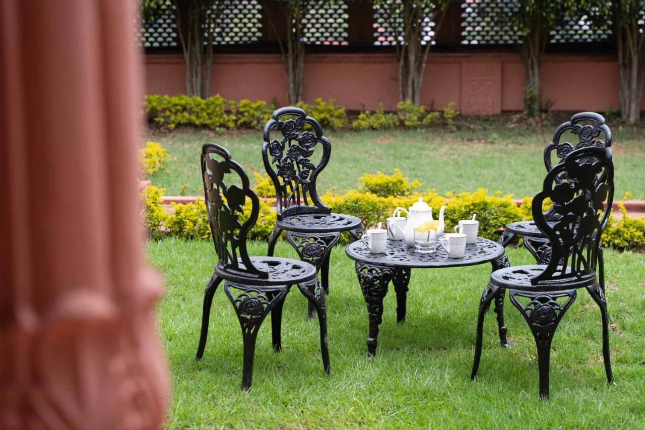Stayvista At Pink Palace Rajasthani Decor Ooty Εξωτερικό φωτογραφία