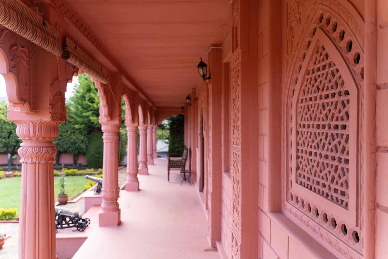 Stayvista At Pink Palace Rajasthani Decor Ooty Εξωτερικό φωτογραφία